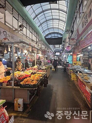 우림시장 내부 전경